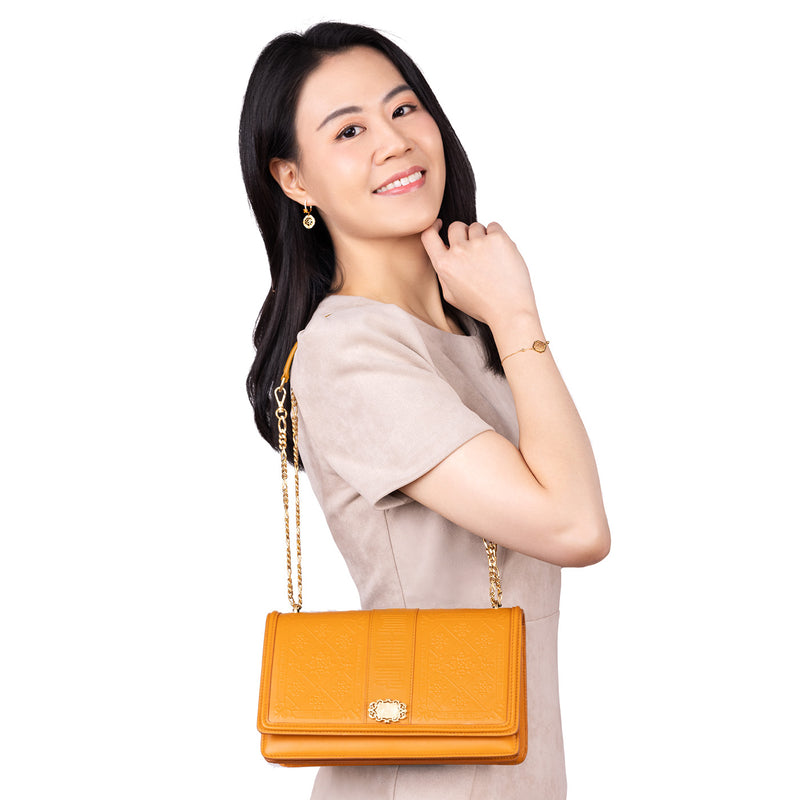 Zhen Shan Ren Shoulder Bag Orange Ochre Modeling 1 - Shen Yun Collections